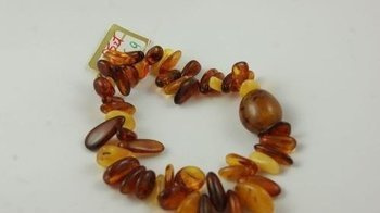 Bransoletka z bursztynu bałtyckiego BR19