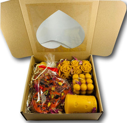 Zestaw na DZIEŃ KOBIET "Bubble Love" świece z wosku pszczelego z tabliczką zapachową