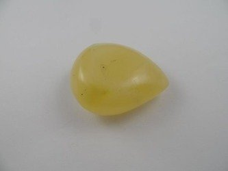 kaboszon naturalny kolor żółto przezroczystszy