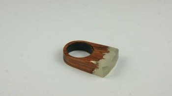 Pierścionek bursztyn bałtycki P129