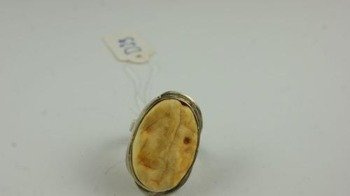 Pierścionek bursztyn bałtycki P68