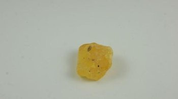 bursztyn bałtycki żółty półprodukt naturalny