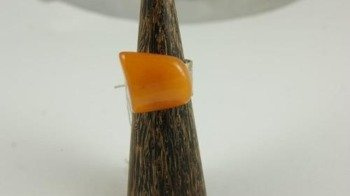 Pierścionek bursztyn bałtycki P83