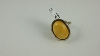 Pierścionek bursztyn bałtycki P16