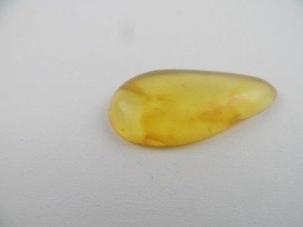 KABOSZON NATURALNY JASNY KONIAK LEKKO USZKODZONY