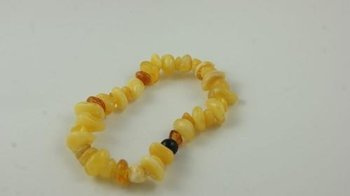 Bransoletka z bursztynu bałtyckiego BR25