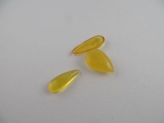 3 SZT. KABOSZON KSZTAŁY ŁZY KOLOR HERBACIANY