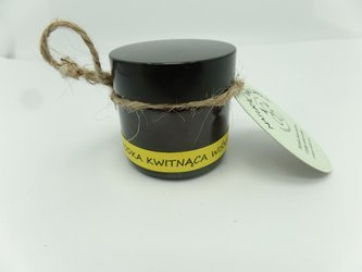 Świeca w słoiku z wosku pszczelego słodka kwitnąca wiśnia 60 ml