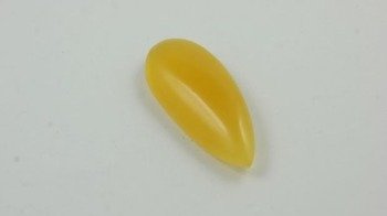 KABOSZON KOLOR ŻÓŁTY RĘCZNIE SZLIFOWANY BURSZTYN
