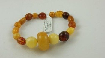 Bransoletka z bursztynu bałtyckiego BR17