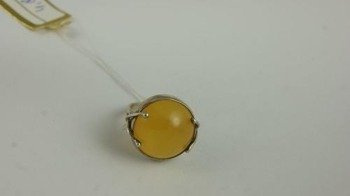 Pierścionek bursztyn bałtycki P20