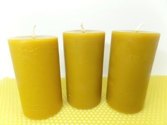 Naturalna świeca z wosku pszczelego słupek 5 szt.