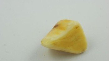 BIAŁO ŻÓŁTY POLEROWANY SZLIFOWANY NIEREGULARNY